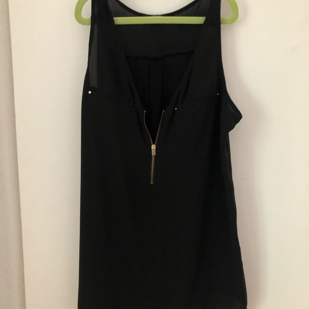 Express portfolio sleeveless top